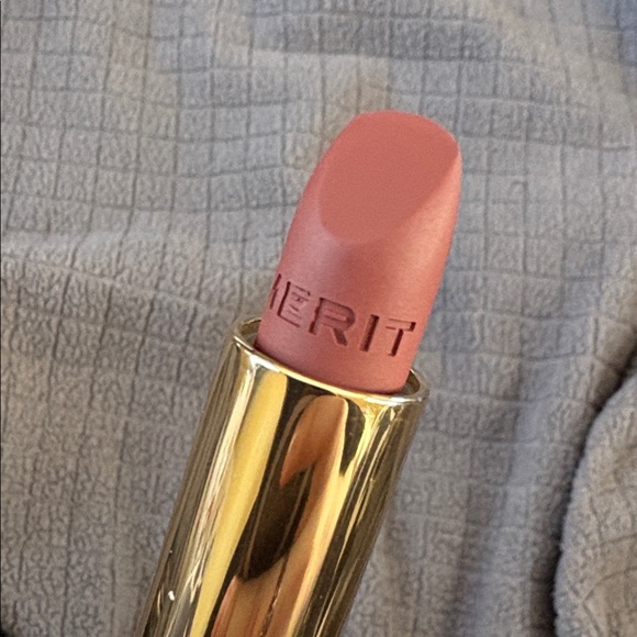 Merit Signature Lip Lightweight Matte Lipstick - Picture 4 of 4